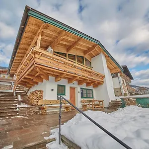 https://d-town-lodge-by-easy-holiday.saalbachhinterglemmhotels.com